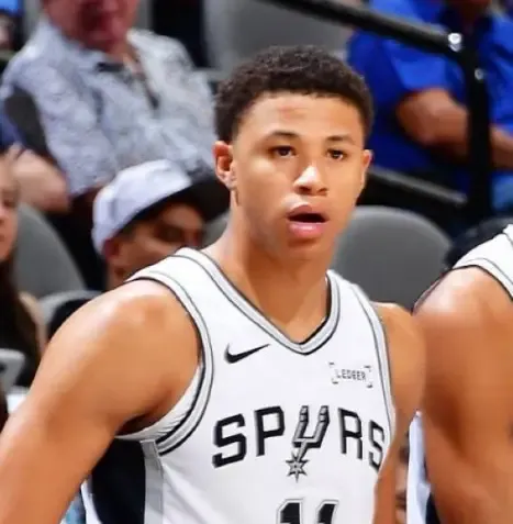 AG体育登录入口-卡特-布莱恩特：教练相信我投篮能力，我只需要做好投篮准备