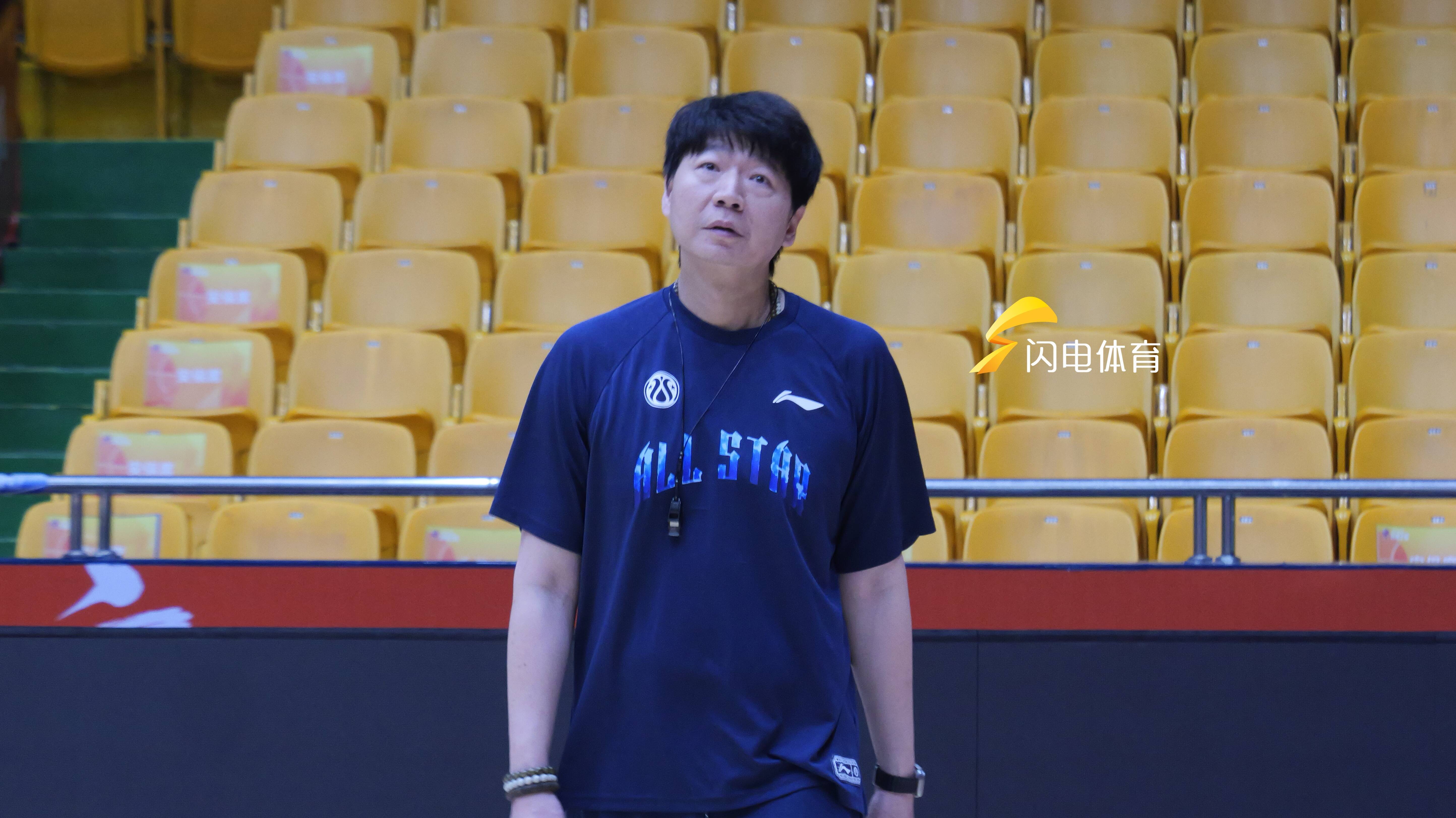 AG体育登录入口-山东高速男篮止步八强，邱彪赛后向球迷致歉